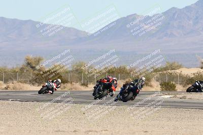 media/Dec-06-2025-CVMA (Sat) [[4a896cc04c]]/Race 4-Formula Middleweight/